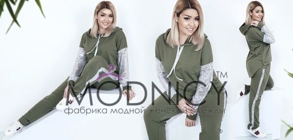 Стильный женский спортивный костюм 03710